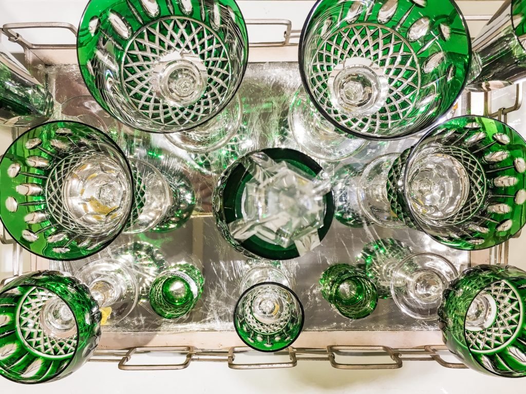 taças verdes de cristal