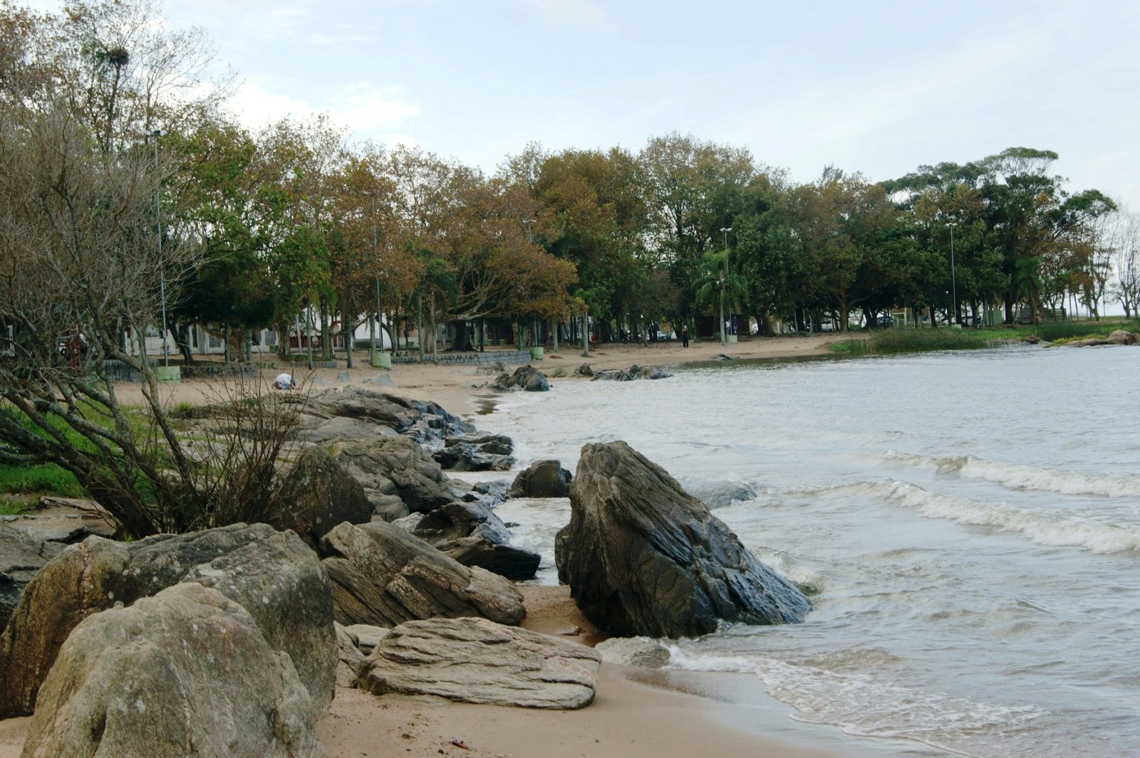 Praia. Crédito de imagem Surian Dupont