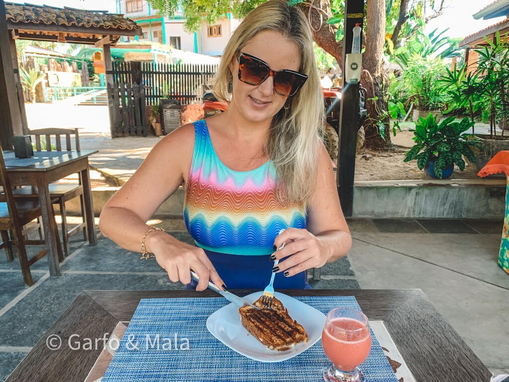 café da manha na pousada jurara em atins
