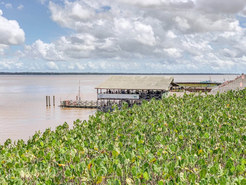 Vista para o Restaurante Mormaço, que fica ao lado do Mangal das Garças!