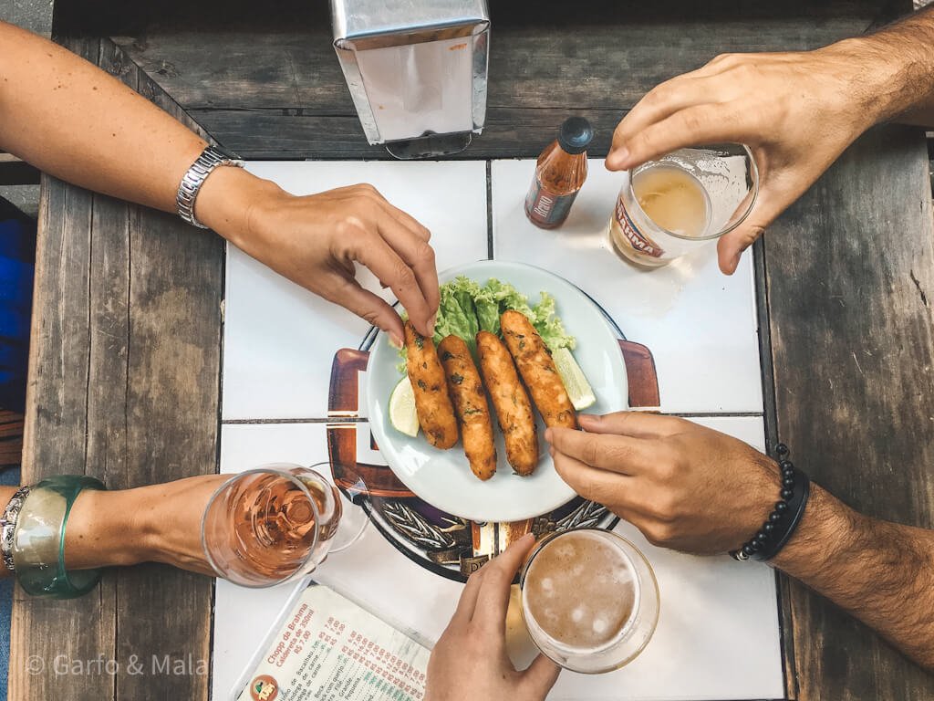 Bar Tuim: Bolinho de Bacalhau + Ceva