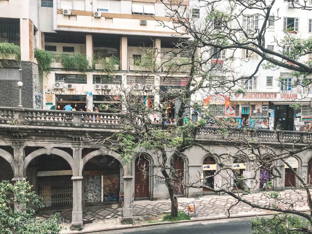Escadaria do Viaduto Otávio Rocha