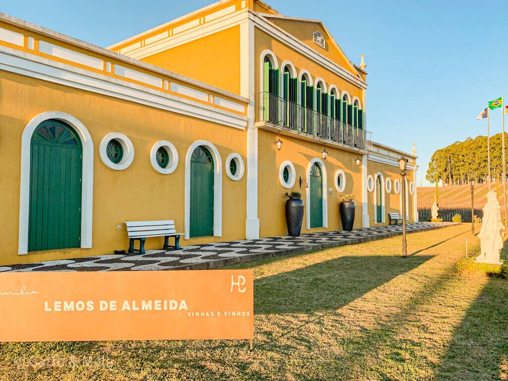 casa principal da vinícola lemos de almeida